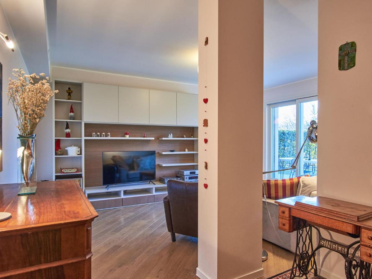 Apartment Promessi Sposi By Interhome Lecco Eksteriør bilde